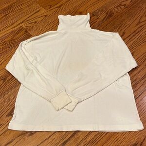 Steppingstones Woman’s White Turtleneck Sweatshirt Size L